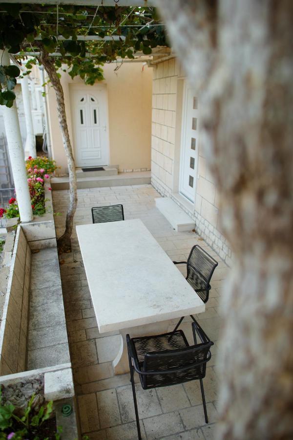 Serious Job Apartment Dubrovník Exteriér fotografie
